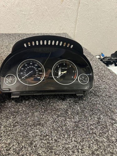 BMW X5 F15, F85 Kombiinstrument 9383489 Diesel 230kw 2017 34056489