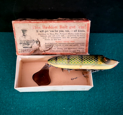 Vintage 1930s Heddon Flap Tail Lure #9332XS w/Original Box
