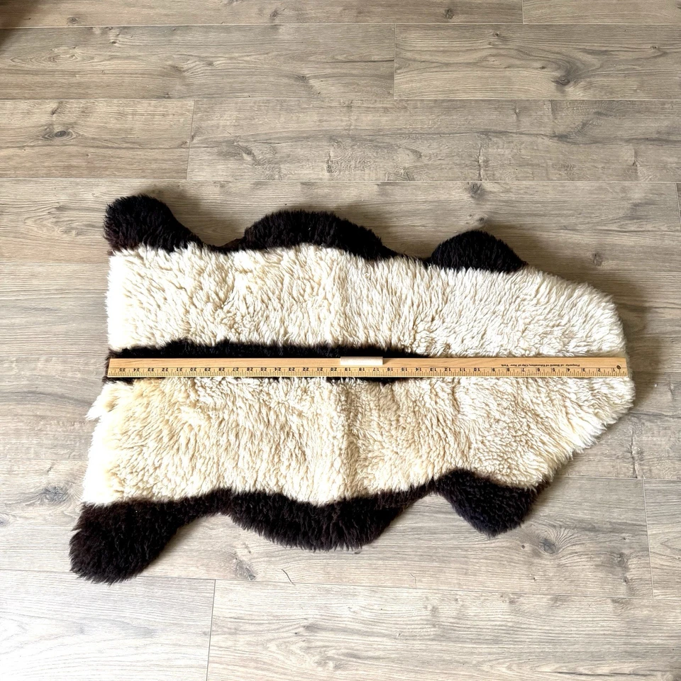 Alfombra Bowron Country Life piel de cordero piel de oveja piel 36” lana natural marrón blanco Foto 4 de 4