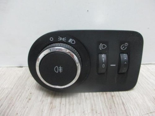 Commande/interrupteur D'allumage Des Phares Automatique Pour Opel Corsa D - Réf. 13249398 - Occasion