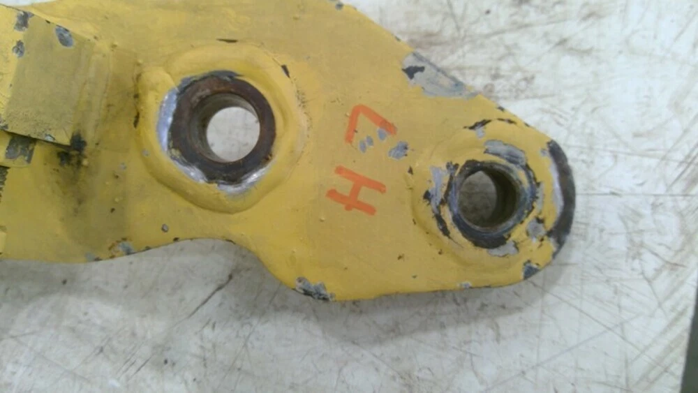 New Holland LH Spindle 84074021 | eBay