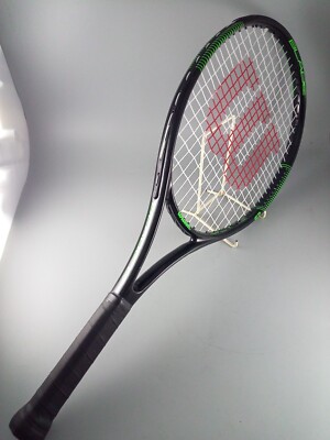 Wilson Blade Feel Unisex Jugend 25 Länge 3 7/8 Griff Tennisschläger schwarz grün