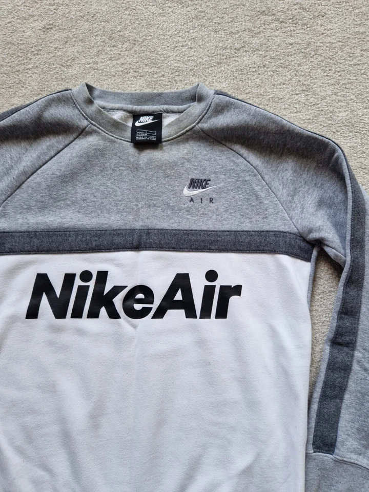 Boys Nike And adidas clothes bundle Size 1 1 to 13 Years - Image 2 of 4