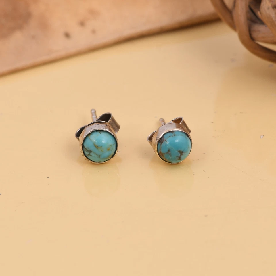 925 Sterling Silver Round Kingman Turquoise Stud Earrings With Oxidized Color - Image 2 of 4