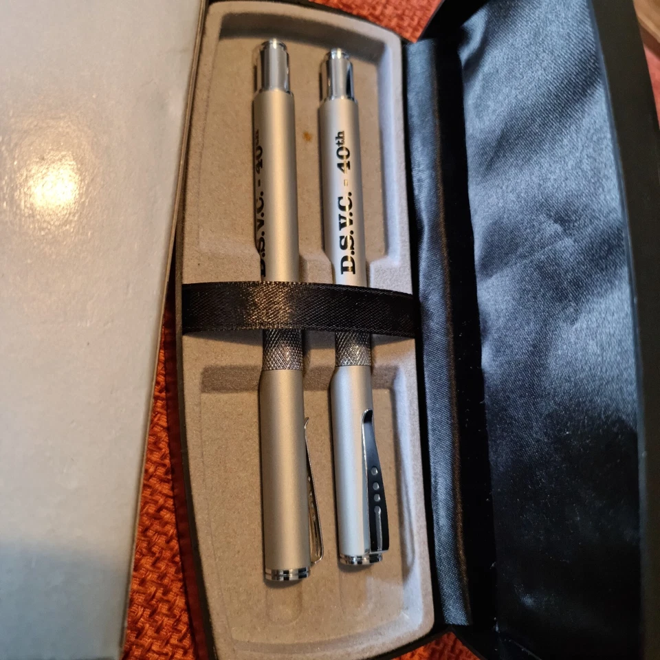 2 X Titanium Ink Fountain Pens..personalised..New.never Used.Hard Case. - Image 2 of 4