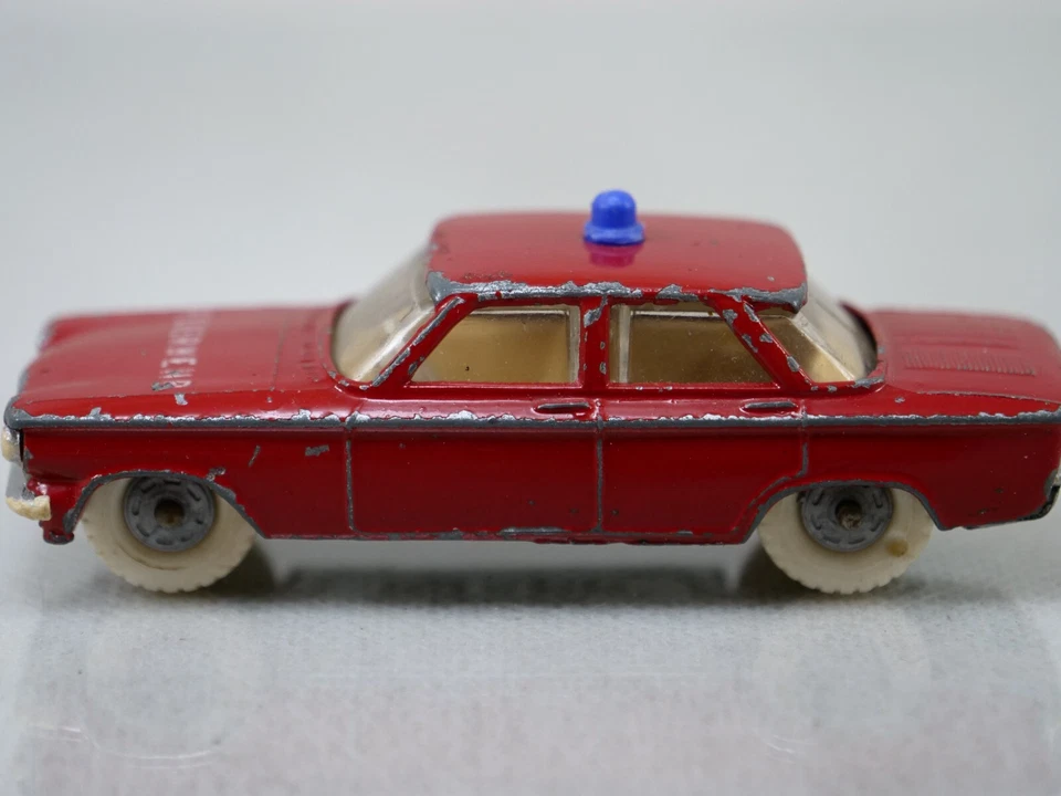 Lone Star GB Roadmasters Chevrolet Corvair FIRE CHEF en boîte 1/50 - Photo 3/4