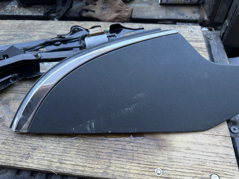 Infiniti G37 Q60 2009-2015 convertible lado del conductor paquete estante aleta ala Foto 2 de 3