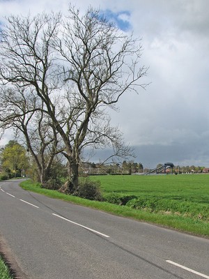 Foto 12x8 Auf Granhams Straße im April Great Shelford Die Fußgängerbrücke über T c2016