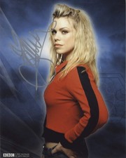 BILLIE PIPER as Rose Tyler - Doctor Who GENUINE SIGNED AUTOGRAPH