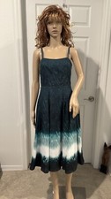 White House Black Market Sleeveless Fit and Flare Green Dip Dye Size 0 EUC