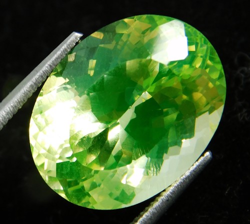 Gemma Forma Ovale Zaffiro Russo Verde 18,70 Ct Nuova Vintage Alta Qualità - Foto 10 di 12