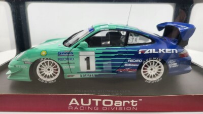 オートアート1/18 ポルシェ911(996) GT3 RSR 1/18 AUTOart Porsche 911 996 GT3RS White From Japan Model