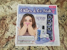 New nail art kit glitter and go