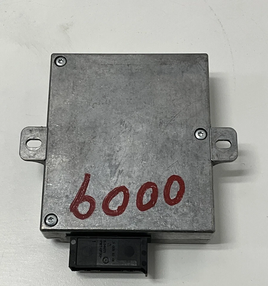 2008 MERCEDES BENZ ML550 Voice Control Module OEM A2038208285 - Image 3 of 4