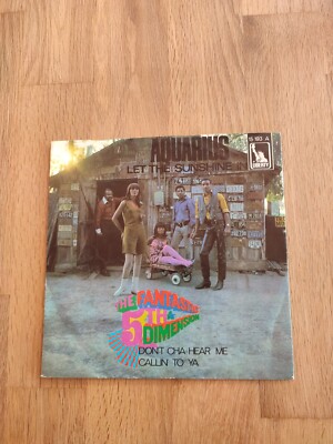 The Fantastic 5th Dimension* - Aquarius Let 7'' Single Vinyl Schal