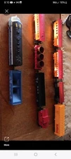 Tyco Mantua Ho Scale Train Engine + 9 Cars