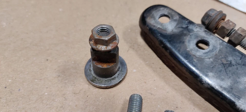 Kit tensor soporte correa transmisión CA Subaru 1995-2009 para polea de plástico Foto 3 de 4