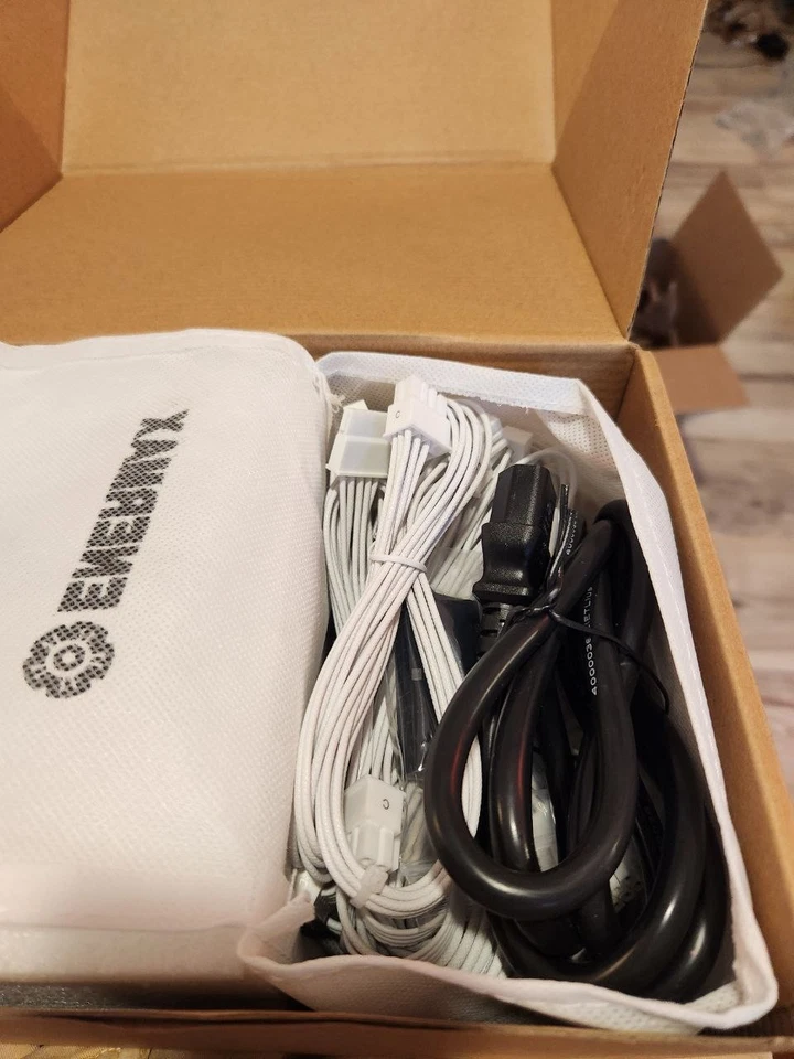 Enermax Revolution D.F. 12 SFF ATX Power Supply - Image 2 of 4