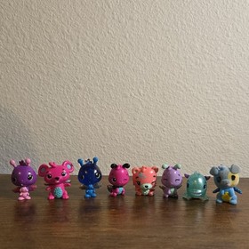 Hatchimals Mixed Lot 10+ Mini Figures w/ Tree & Floral Egg Playsets