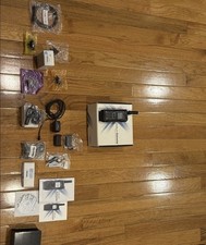 Iridium Extreme 9575 Satellite Radio SOS Speakerphone w/ Accessories