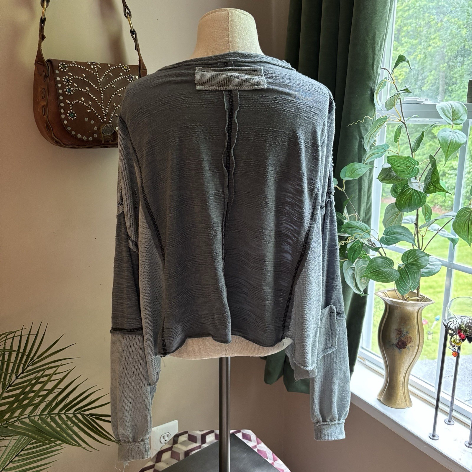 POL Blue Patchwork Cropped Long Sleeve Light Thro… - image 5