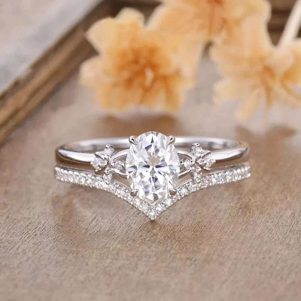 Stunning Bridal Ring Set 14K White Gold Plated 2.30Ct Oval Cut Simulated Diamond
