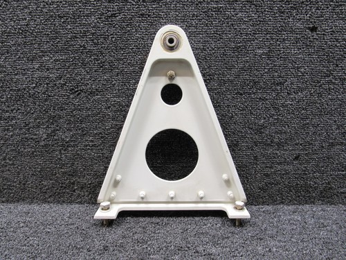 101-640014-21 Beechcraft King Air 200 Rudder Upper Hinge Assembly