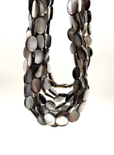 Natural Black Lip Mother of Pearl Smooth Flat Oval Beads 10x14mm - PG208