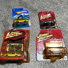 Hot Wheels Johnny Lightning 1:38 Diecast Lot Superbird Super Bee Belvedere
