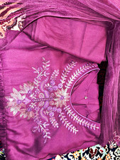Embroidered Shalwar kameez Size36 kids full set with shalwar and duppatta