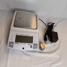 OHAUS Explorer Lab Balance Scale E06122 610g x 0.01g Adapter 500g Cal Weight