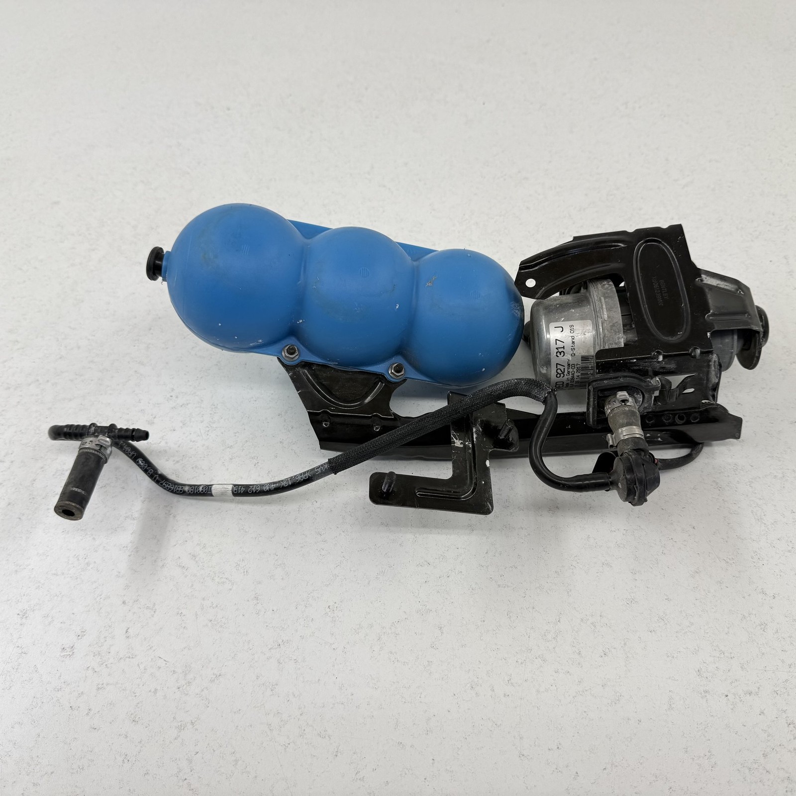 Bentley Flying Spur 2014-2018 Brake booster with tandem pump P/N 8E0927317J