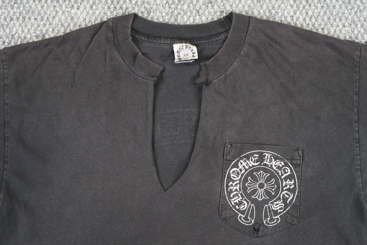 Vintage Chrome Hearts Scroll Logo Pocket T-Shirt Black USA Size L Ultra Rare thumbnail 10