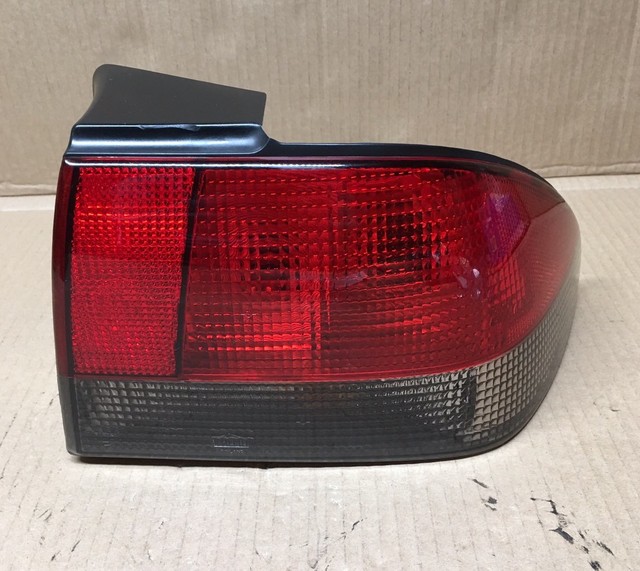 Saab 900 Tail Light Lamp Taillight Lens 4468989 Right Rear OEM eBay