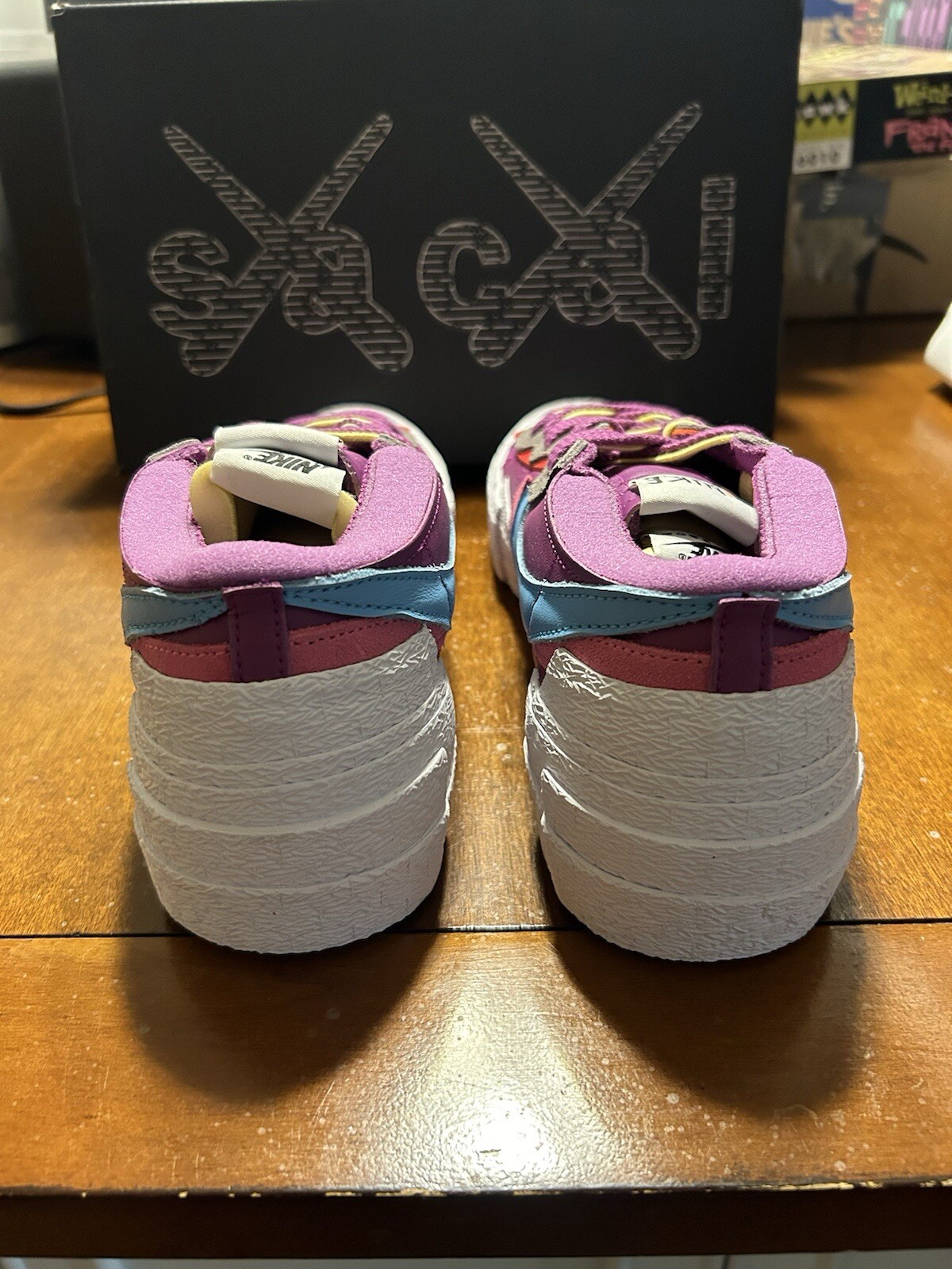 SACAI X NIKE Taglia 10 5 Nike KAWS x sacai x blazer basso viola crepuscolare nuovo con scatola