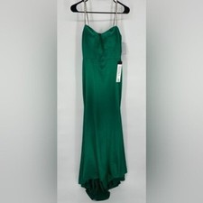 Mac Duggal | NWT 4 Emerald Green Rhinestone Strap Trumpet Gown 12428 Prom