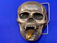 Skull With Vampire Fangs Sticking Tongue Out  2008 Bergamot Belt Buckle / Stand
