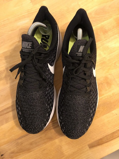 black huaraches mens size 8