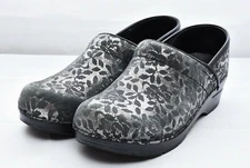 Sanita Professional Floral Tooled Comfort Leather Clogs Slip On Shoes Sz 39 9