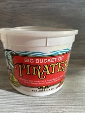 RARE VINTAGE TIM MEE TOY # 1436 PIRATE BUCKET BY PROCESSED PLASTIC CO -