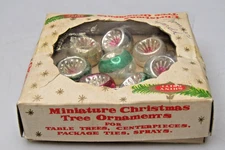 Set VTG Glass Feather Tree Mini 25mm Embossed Indent BALL Christmas Ornaments