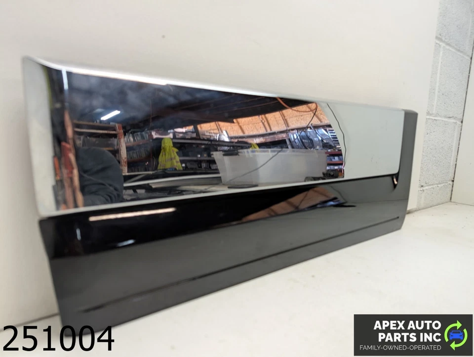 OEM 2007-2014 Lincoln Navigator Left Driver Rear Door Trim Molding Cladding Foto 3 de 4