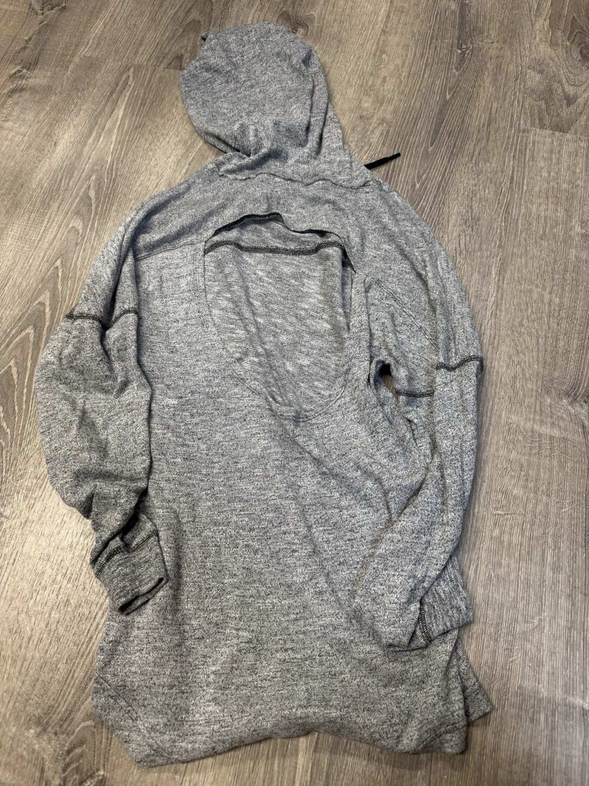 UNDERCOVER Felpa donna Victoria’s Secret rosa con cappuccio XS schiena aperta manica lunga