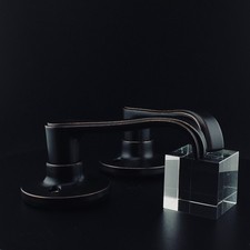 Coppia (2) manichini singoli bronzo invecchiato nuovi J170-TOR Schlage Torino collezione