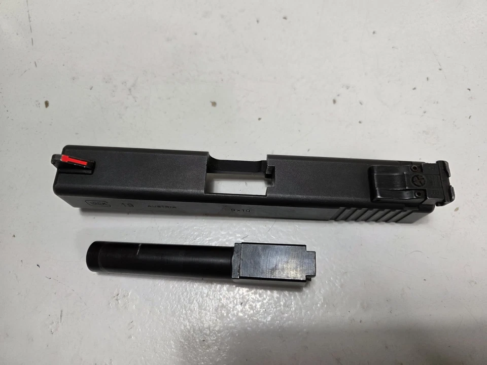 GLOCK 19 Slide OEM GEN 3 G 19 Slide Kit slide Barrel 9mm Cusom Sights - Image 2 of 4