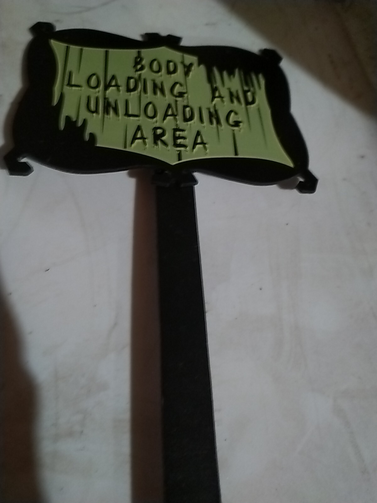Halloween Sign Body Loading And Unloading Area With Stake T3 | eBay