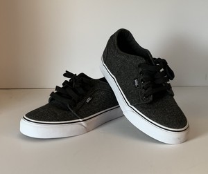 old school skate shoes