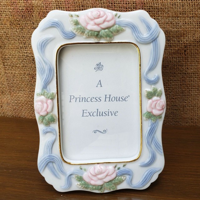 Princess House Porcelain Picture Frame Rose Garland Border Standing