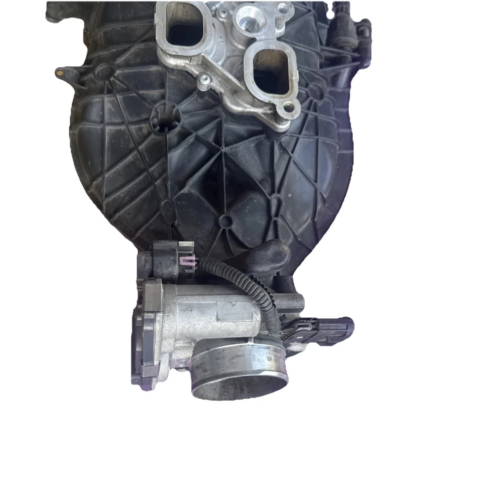 08-11 CADILLAC CTS 3,6 Л V6 ВПУСКНОЙ КОЛЛЕКТОР ДВИГАТЕЛЯ В СБОРЕ С КОРПУСОМ ДРОССЕЛЬНОЙ ЗАСЛОНКИ OEM - Изображение 3 из 4