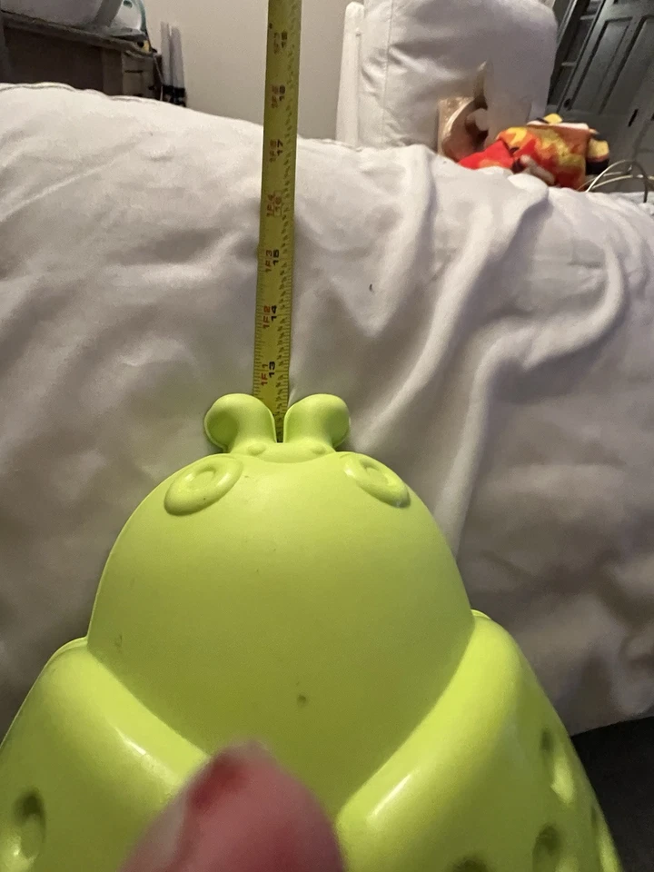 Lámpara de Pared Ikea Ladybug Luz Nocturna SMILA BAGGE Infantil Guardería Verde Lima Insecto Foto 4 de 4